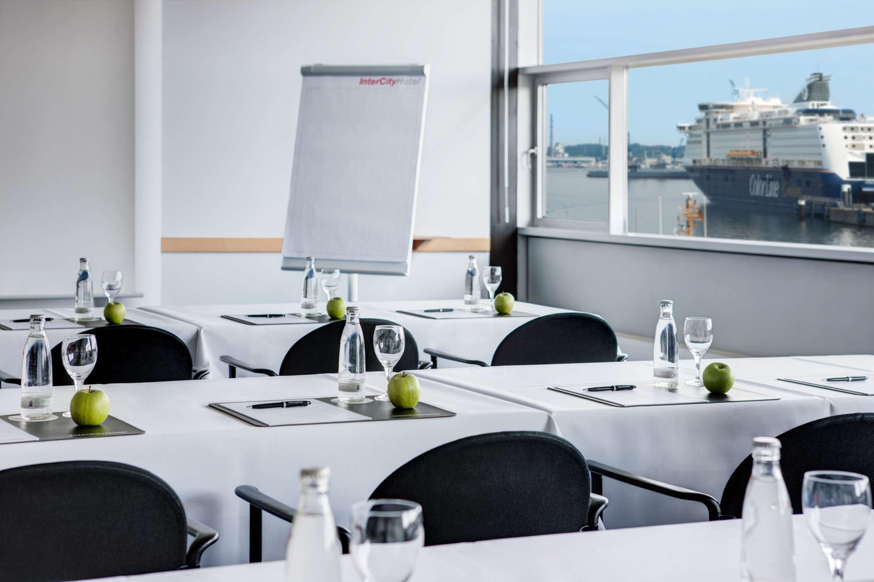 Intercityhotel Kiel Exterior foto